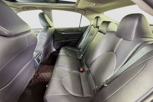 2021 Toyota Camry SL AXVH70R