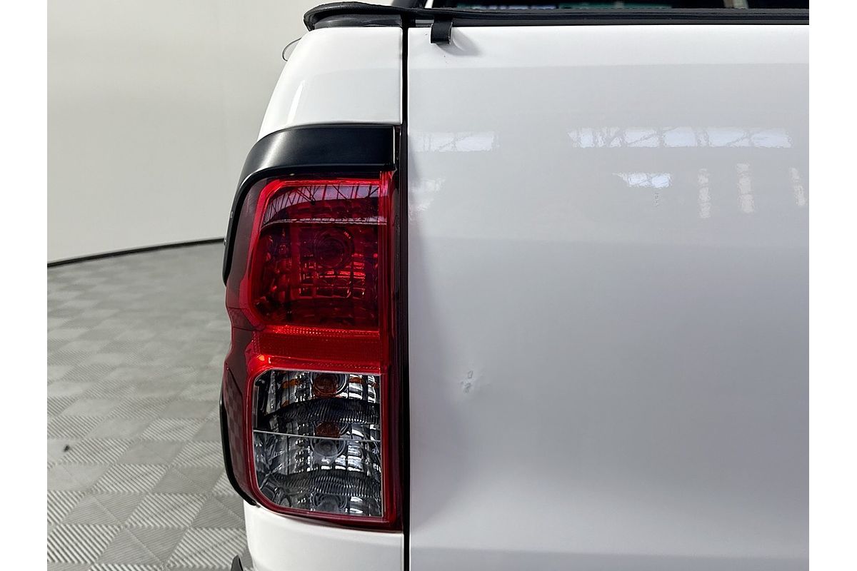 2017 Toyota Hilux SR5 GUN126R 4X4