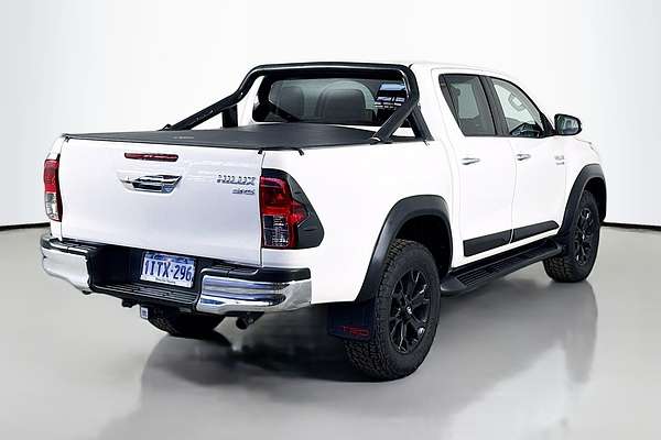 2017 Toyota Hilux SR5 GUN126R 4X4