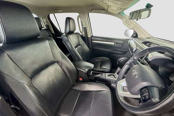 2017 Toyota Hilux SR5 GUN126R 4X4