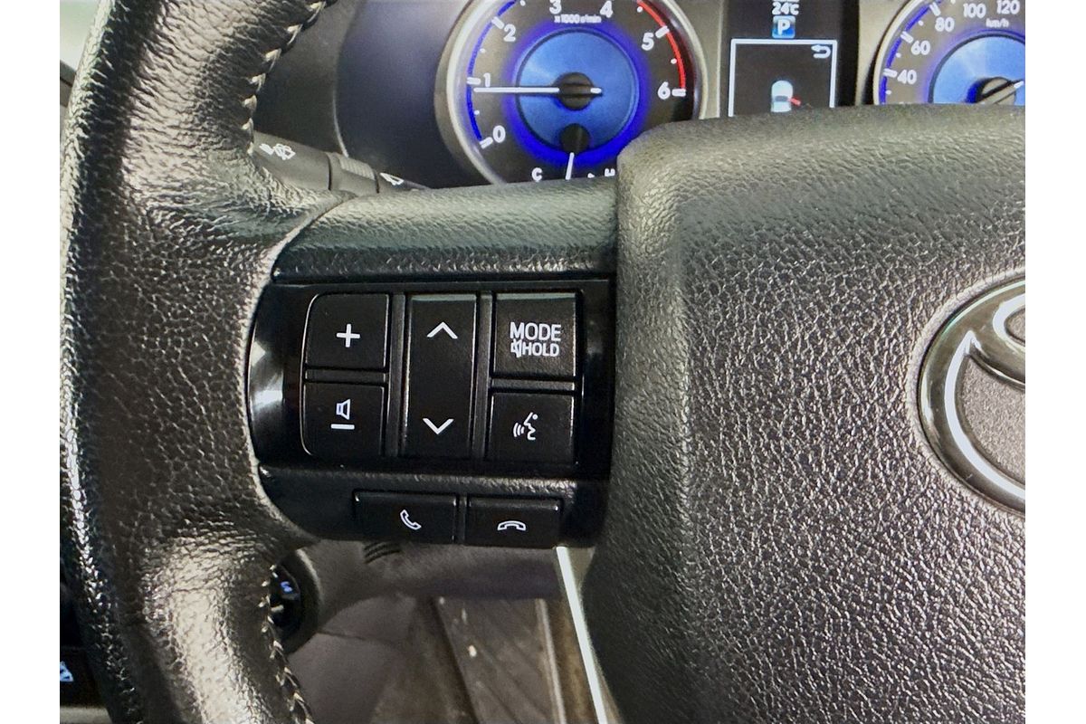 2017 Toyota Hilux SR5 GUN126R 4X4