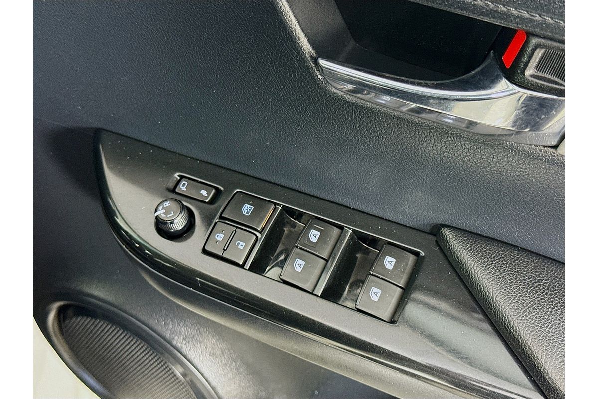 2017 Toyota Hilux SR5 GUN126R 4X4