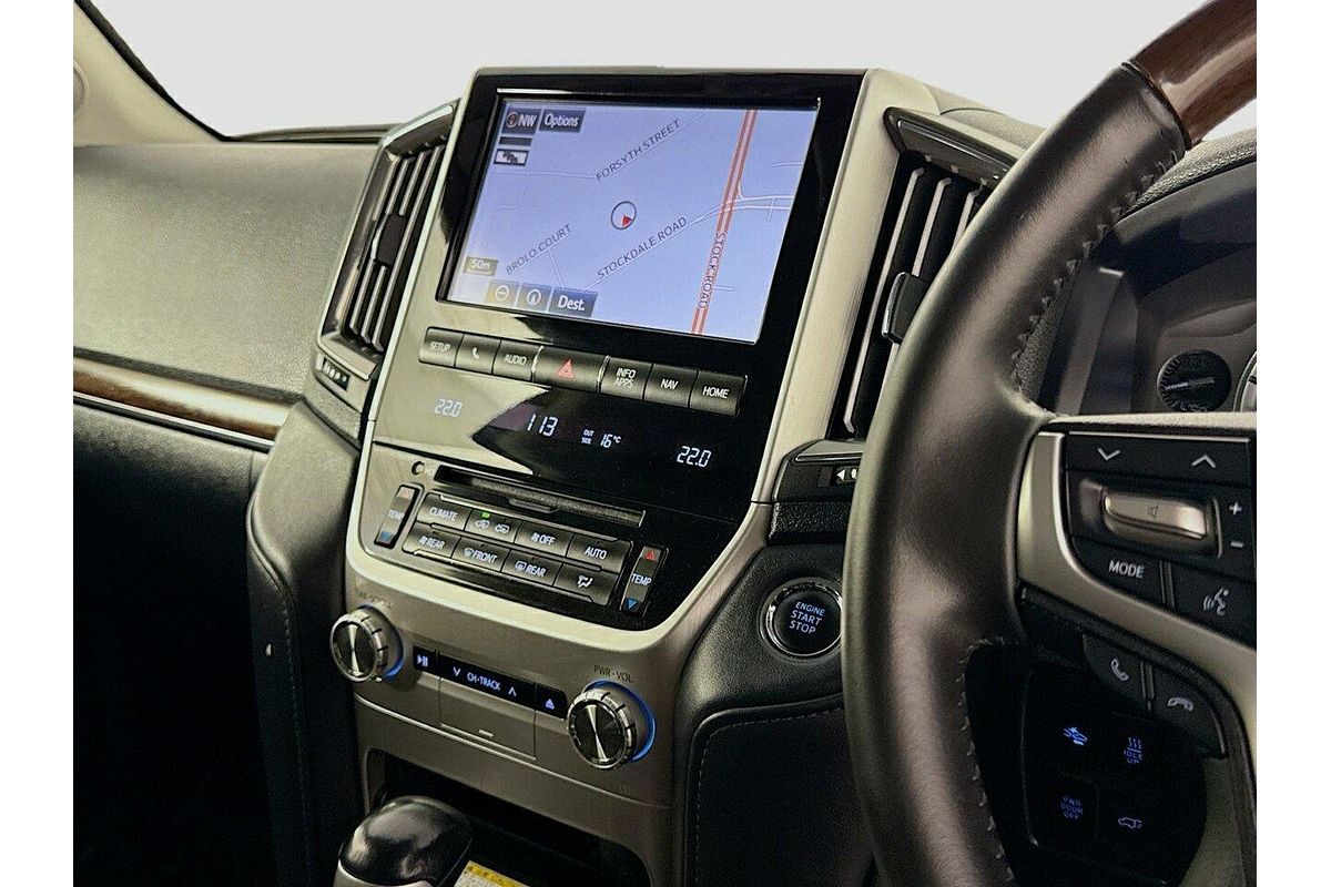 2018 Toyota Landcruiser Sahara VDJ200R