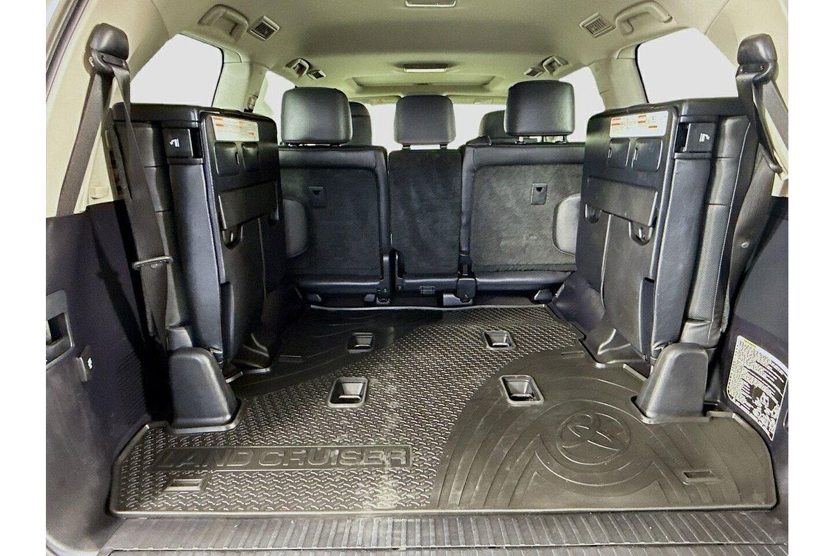 2018 Toyota Landcruiser Sahara VDJ200R