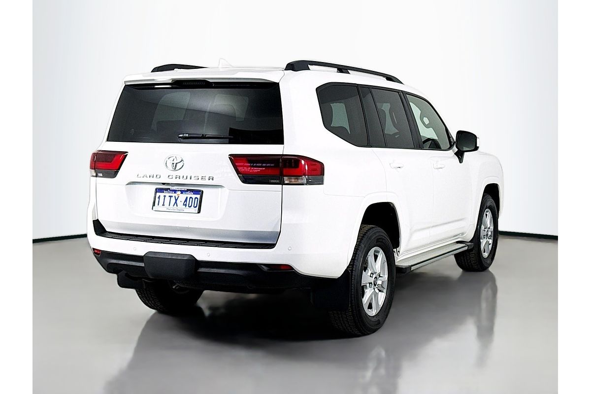 2024 Toyota Landcruiser GXL FJA300R