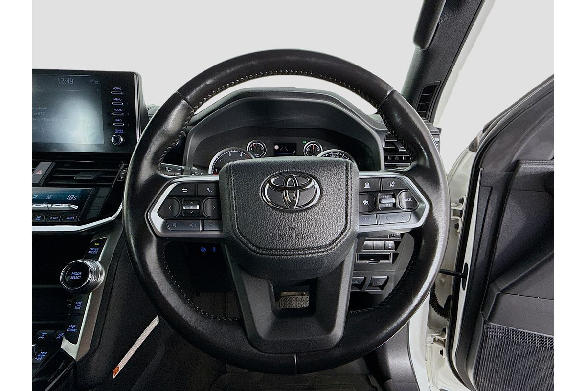 2024 Toyota Landcruiser GXL FJA300R