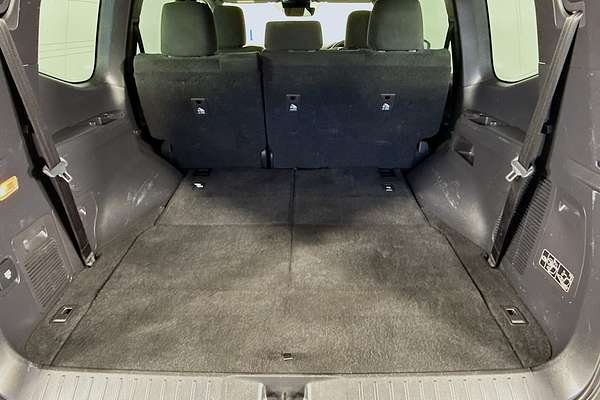 2024 Toyota Landcruiser GXL FJA300R