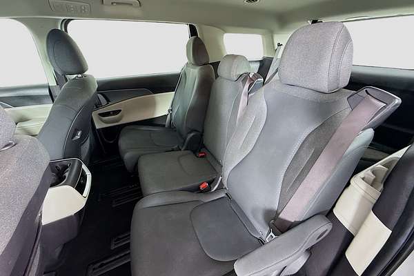 2022 Kia Carnival S KA4