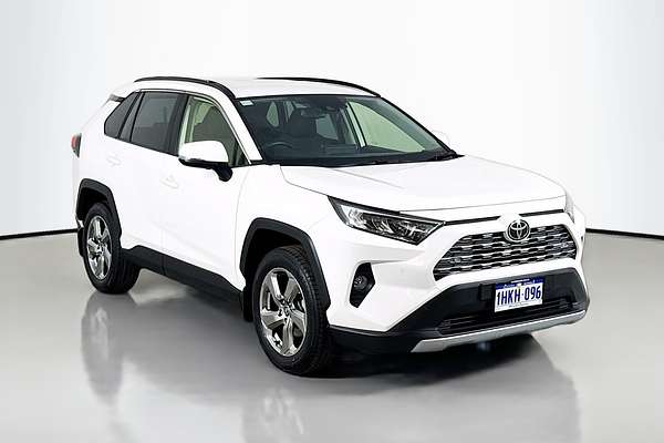 2021 Toyota RAV4 GXL MXAA52R