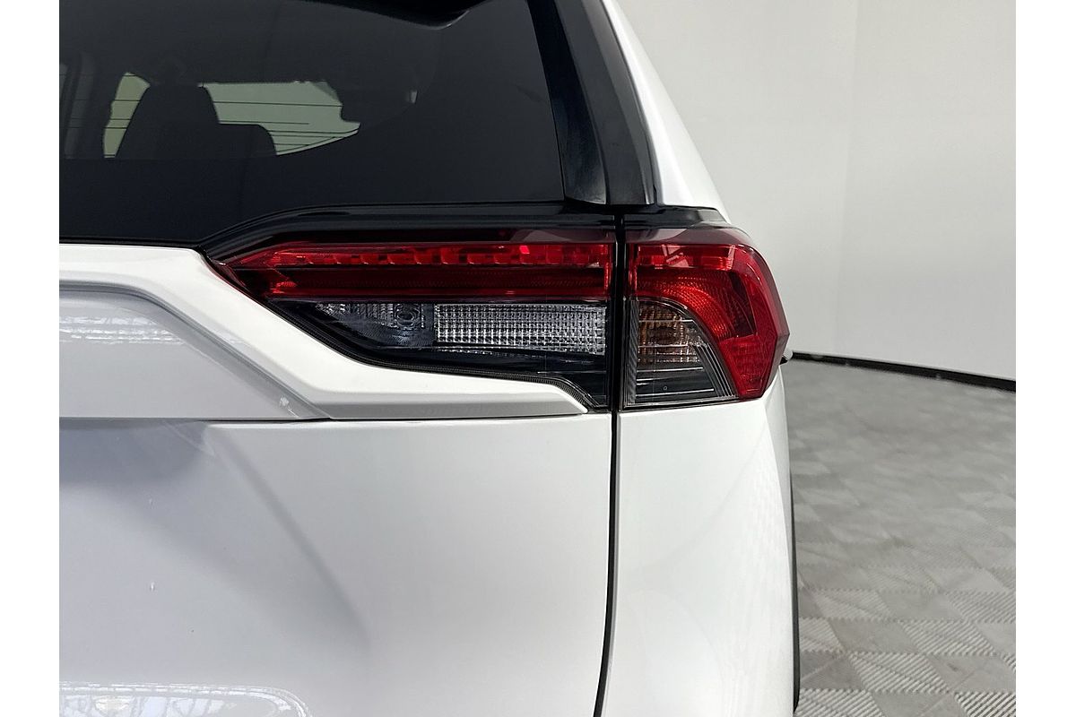 2021 Toyota RAV4 GXL MXAA52R