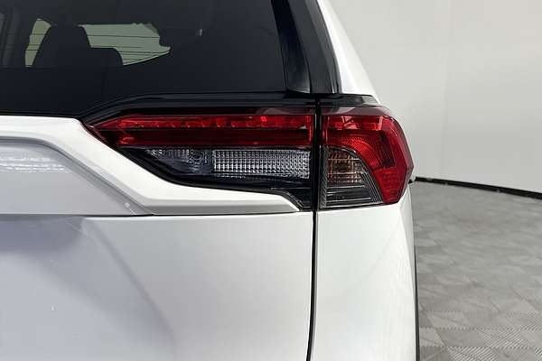 2021 Toyota RAV4 GXL MXAA52R