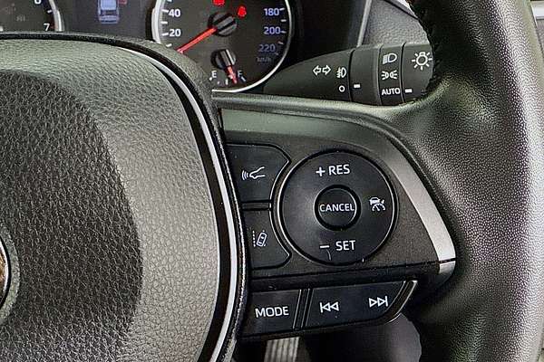 2021 Toyota RAV4 GXL MXAA52R