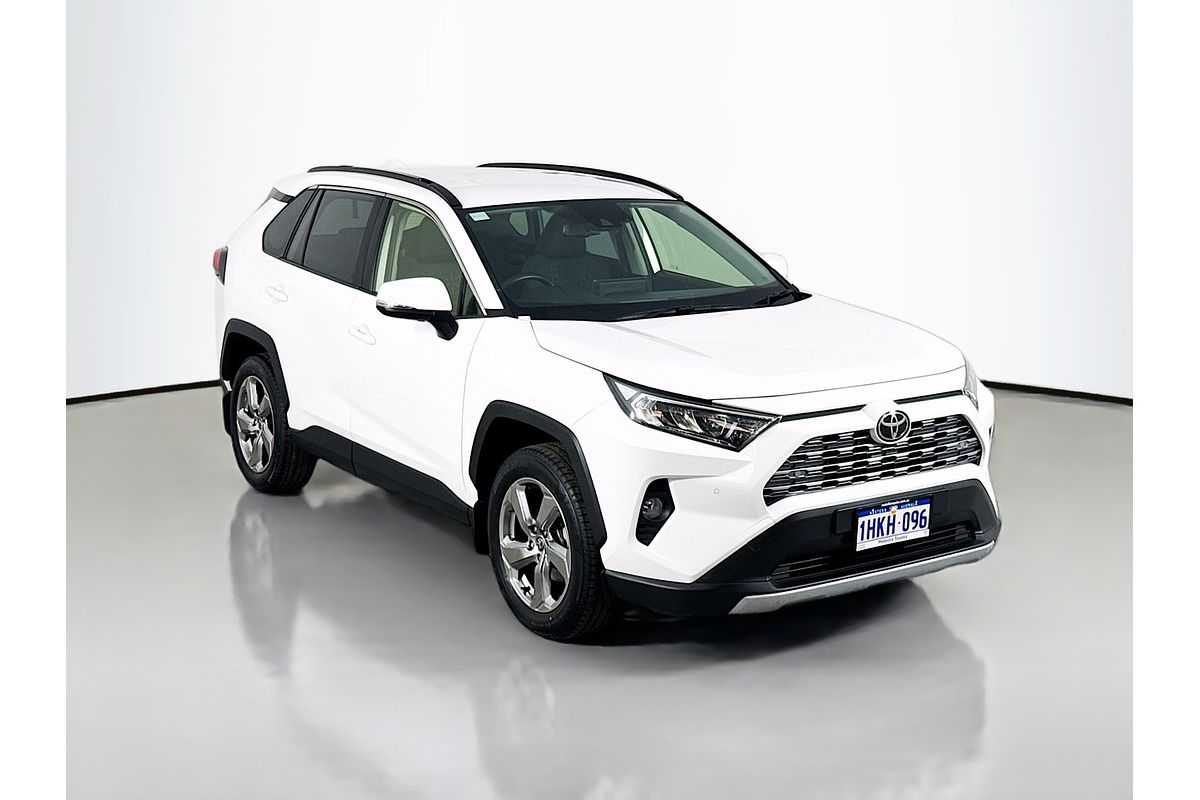 2021 Toyota RAV4 GXL MXAA52R