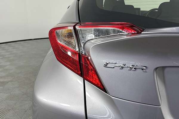 2023 Toyota C-HR GXL NGX10R