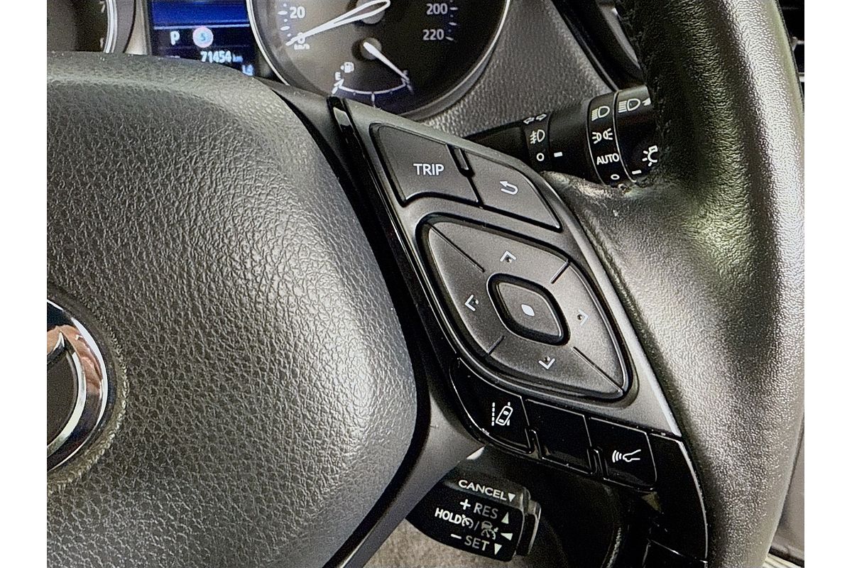 2023 Toyota C-HR GXL NGX10R