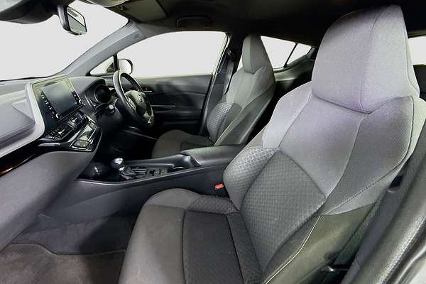 2023 Toyota C-HR GXL NGX10R