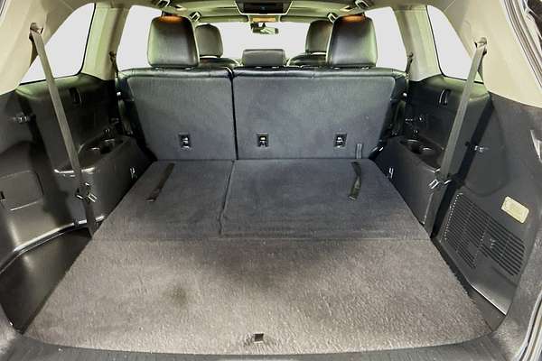 2014 Toyota Kluger Grande GSU55R