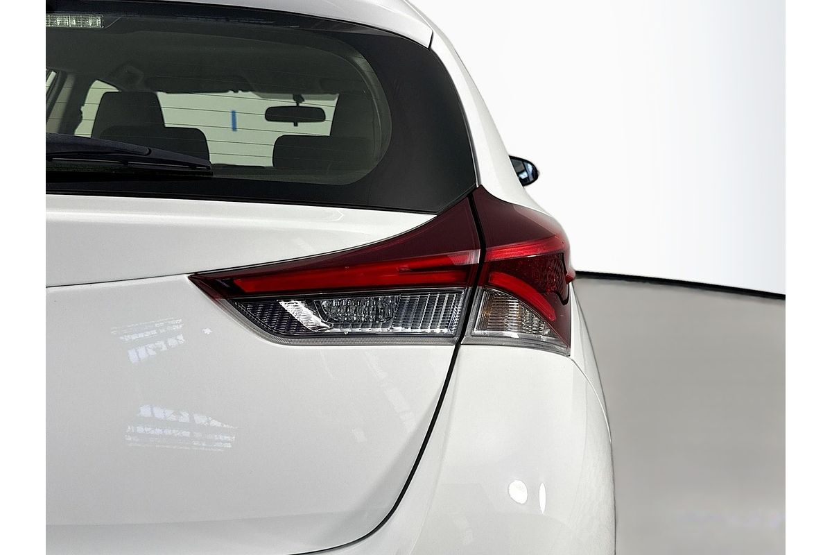 2017 Toyota Corolla Ascent ZRE182R