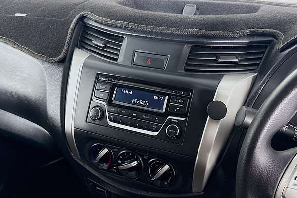 2017 Nissan Navara RX D23 Series 2 Rear Wheel Drive