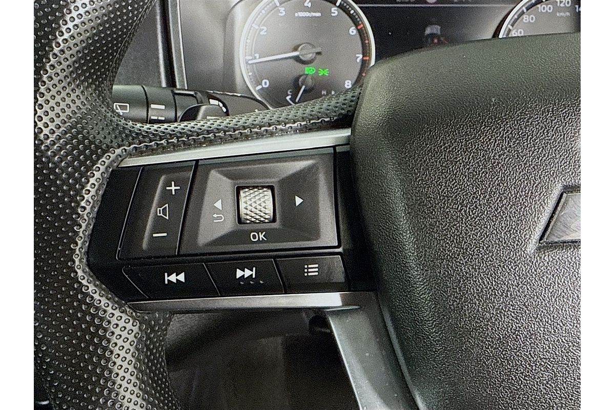 2024 Mitsubishi Outlander ES ZM