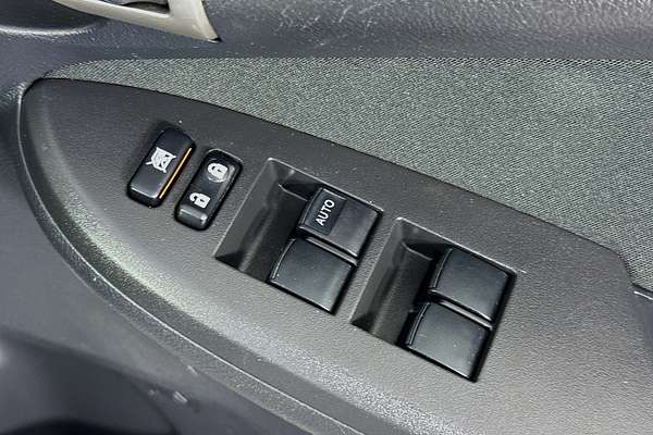 2013 Toyota Corolla Ascent Sport ZRE152R