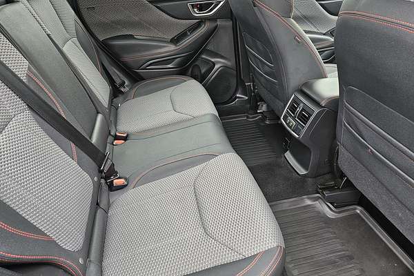 2021 Subaru Forester 2.5i Sport S5