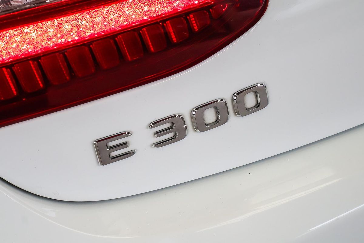 2019 Mercedes-Benz E-Class E300 C238