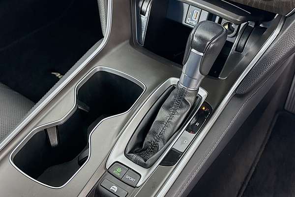 2023 Honda Accord VTi-LX 10th Gen