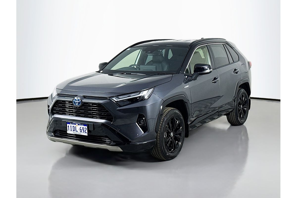 2024 Toyota RAV4 XSE AXAH54R