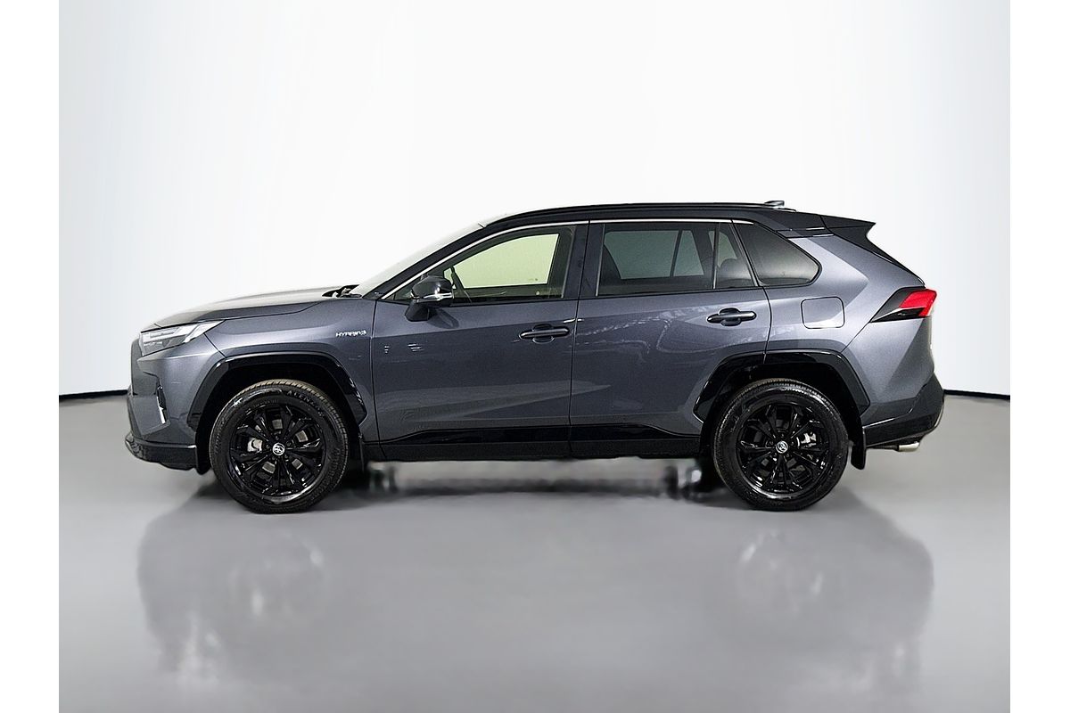 2024 Toyota RAV4 XSE AXAH54R