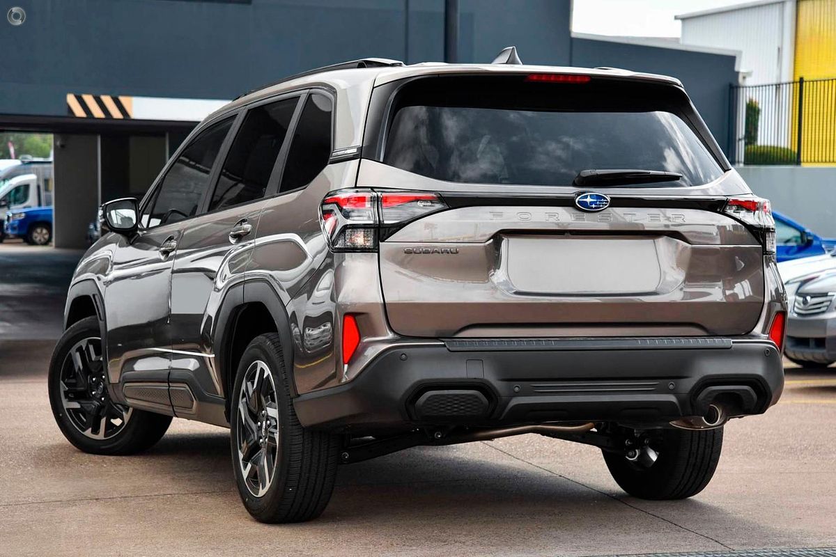 2025 Subaru Forester Touring S6