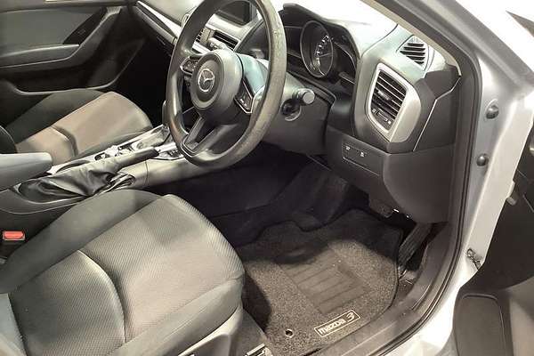 2018 Mazda 3 Neo Sport BN Series