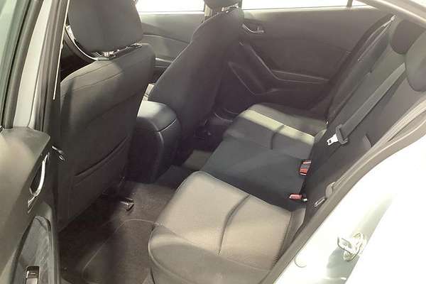 2018 Mazda 3 Neo Sport BN Series