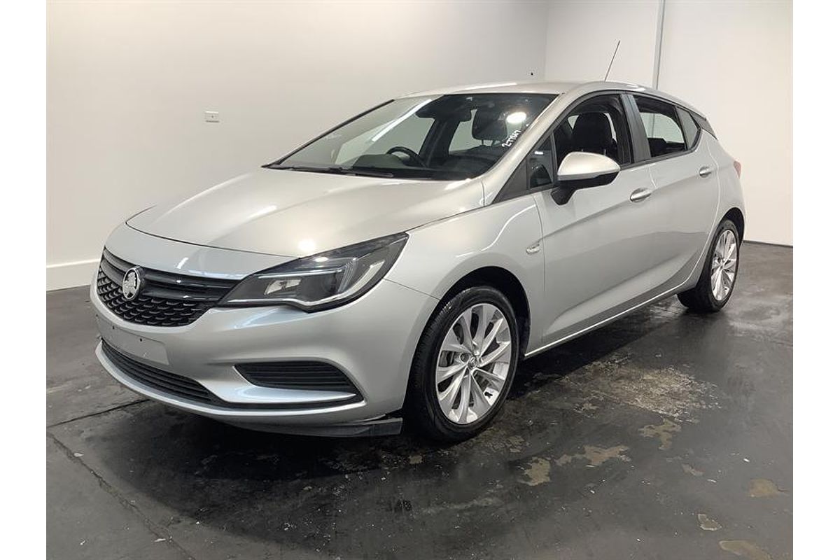 2018 Holden Astra R+ BK