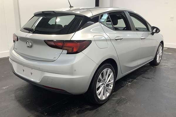 2018 Holden Astra R+ BK