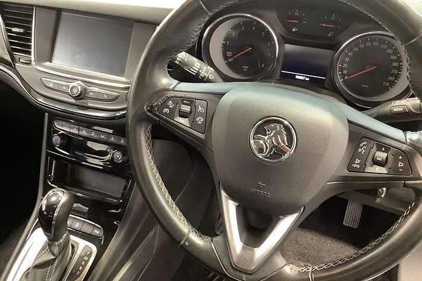 2018 Holden Astra R+ BK