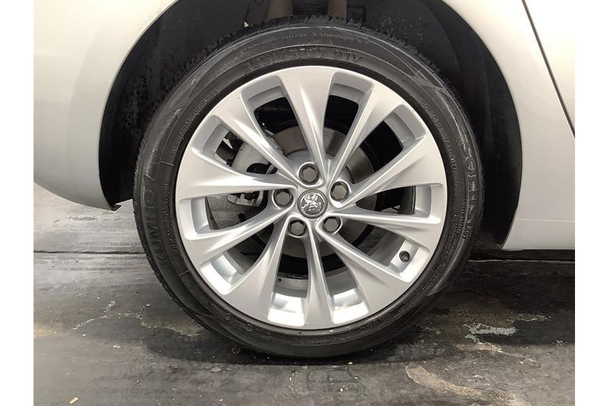 2018 Holden Astra R+ BK