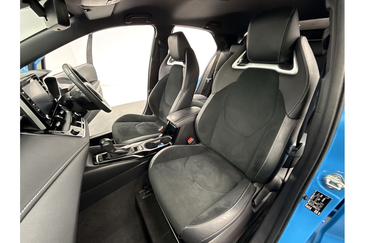 2022 Toyota Corolla ZR Hybrid ZWE211R