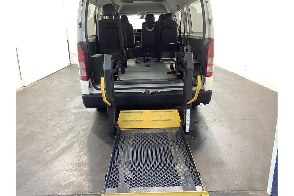 2015 Toyota Hiace Commuter TRH223R ELWB High Roof