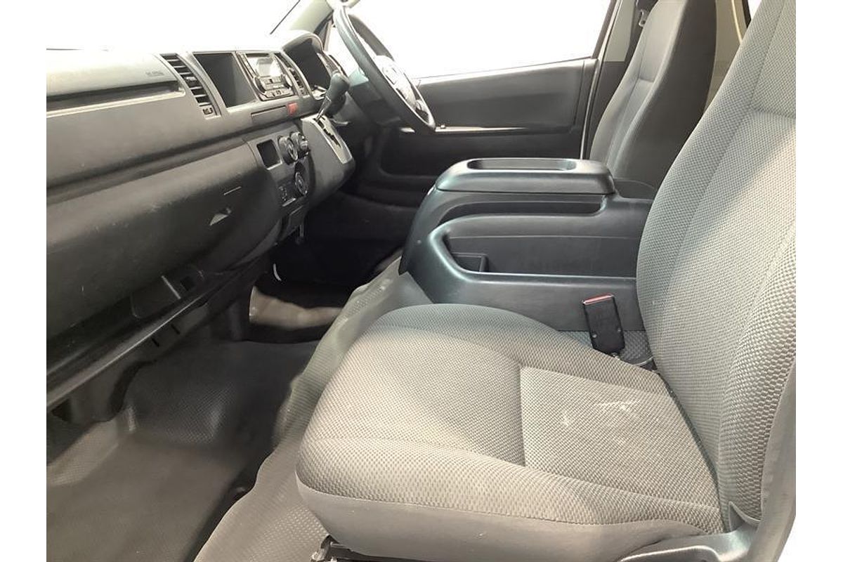 2015 Toyota Hiace Commuter TRH223R ELWB High Roof