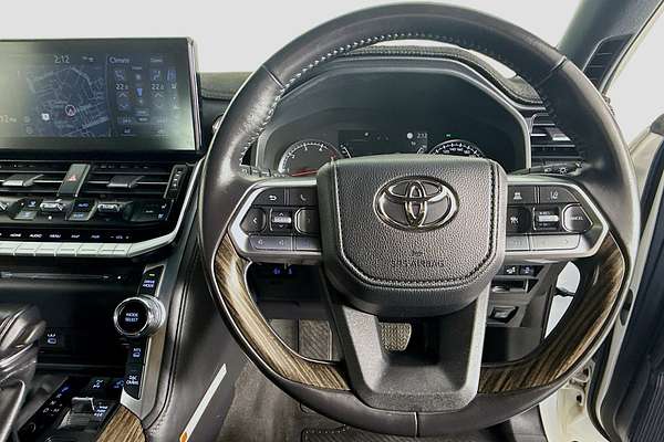 2023 Toyota Landcruiser VX FJA300R