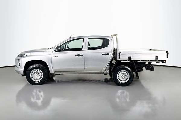 2021 Mitsubishi Triton GLX ADAS MR 4X4