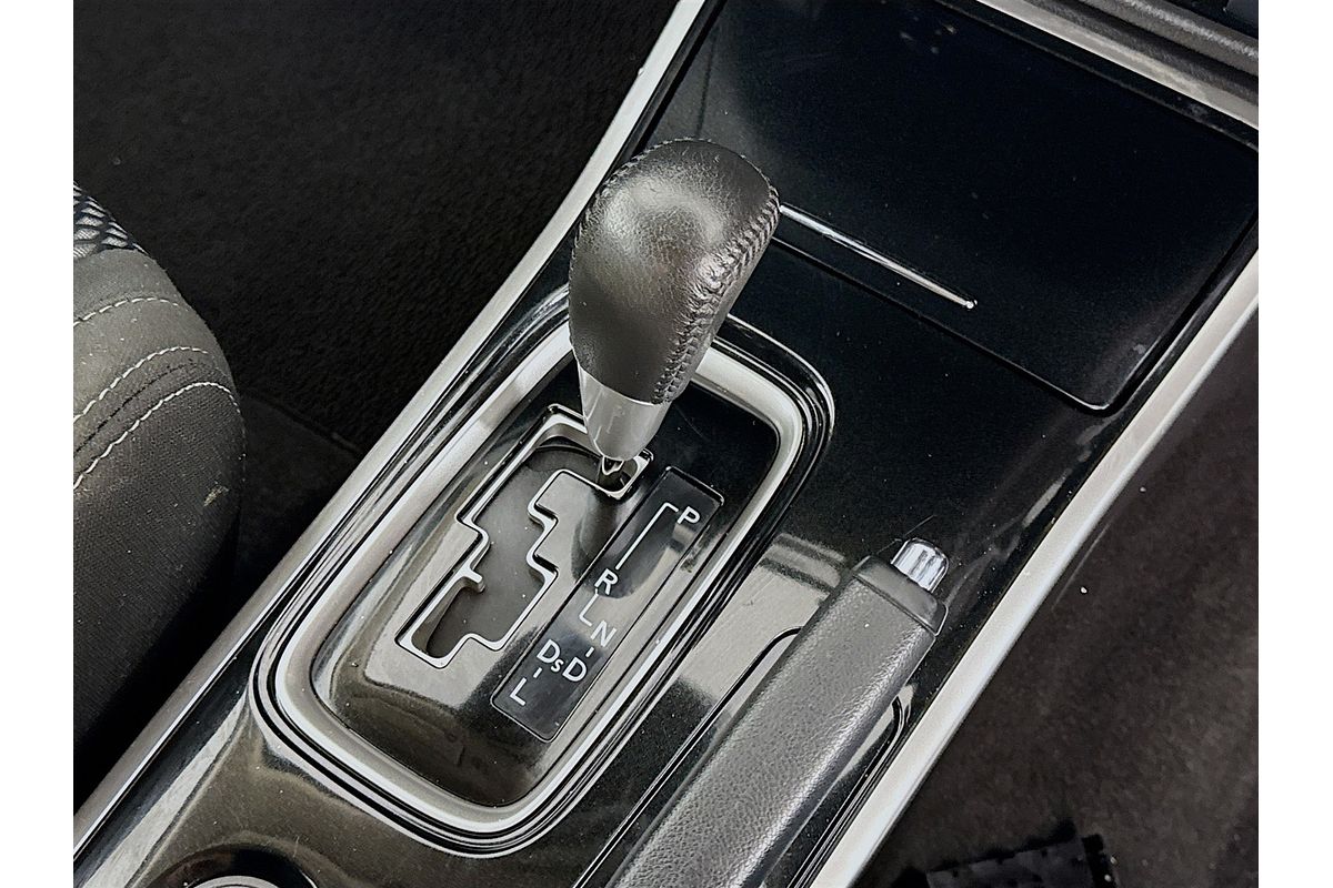 2017 Mitsubishi Outlander LS Safety Pack ZK