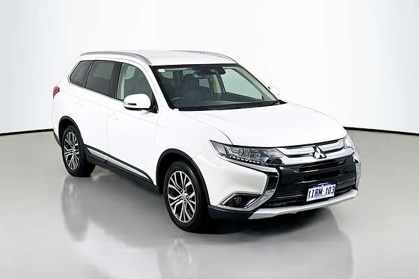 2017 Mitsubishi Outlander LS Safety Pack ZK