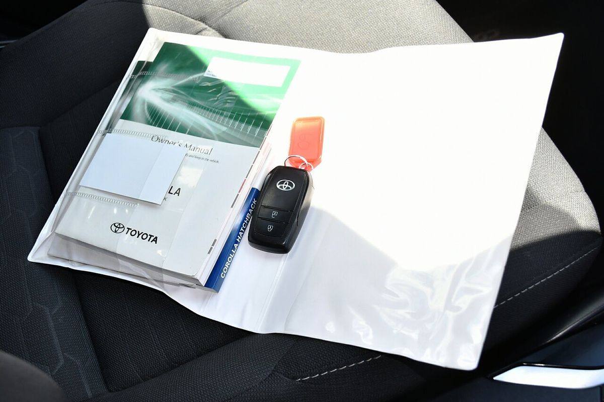 2023 Toyota Corolla Ascent Sport Hybrid ZWE219R