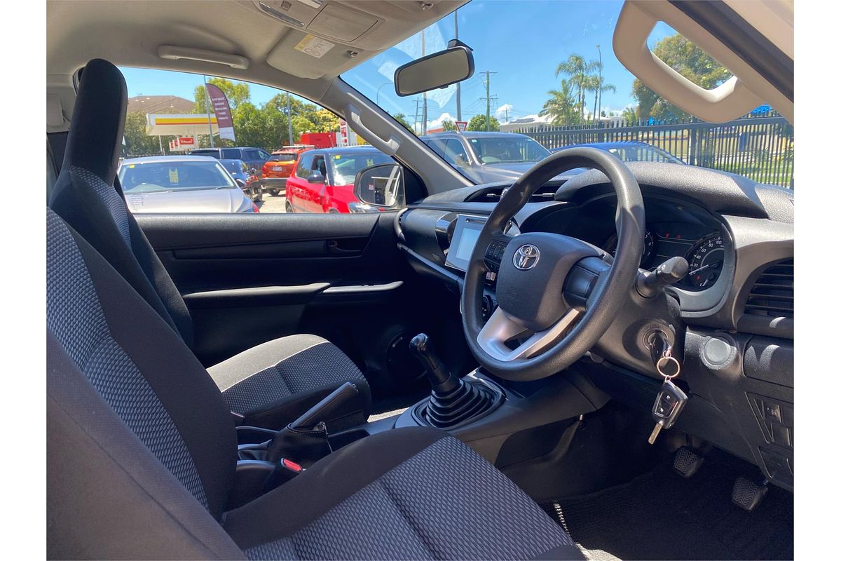 2017 Toyota Hilux Workmate TGN121R Rear Wheel Drive