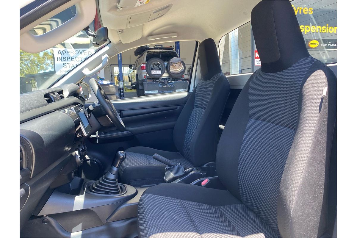 2017 Toyota Hilux Workmate TGN121R Rear Wheel Drive