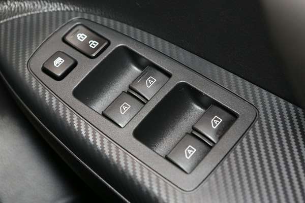 2024 Mitsubishi Eclipse Cross LS YB