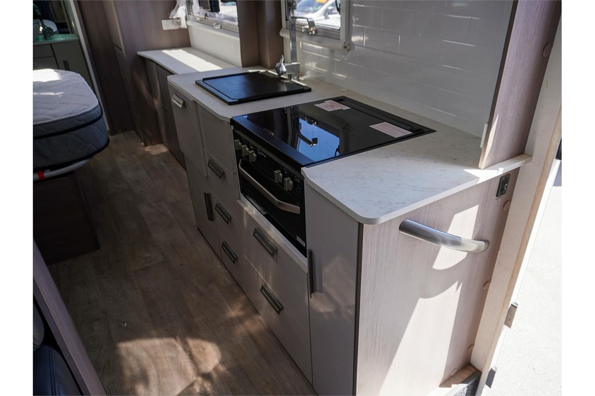 2022 Fiat Ducato Series 8 ELWB