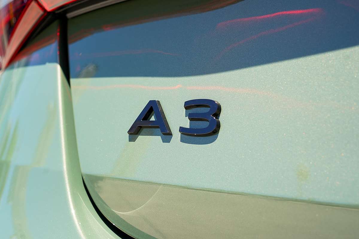 2025 Audi A3 35 TFSI S line GY